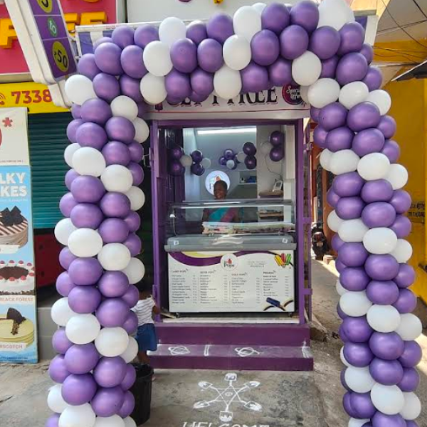 ice pops kiosk